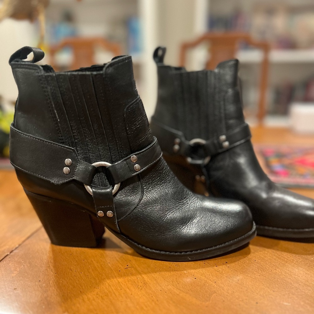 Matisse Black Leather Moto Bootie